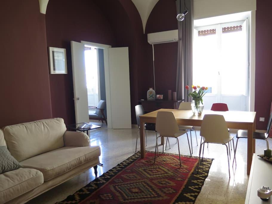 Stesicoro-Duomo Elegante Appartamento In Centro คาตาเนีย ภายนอก รูปภาพ
